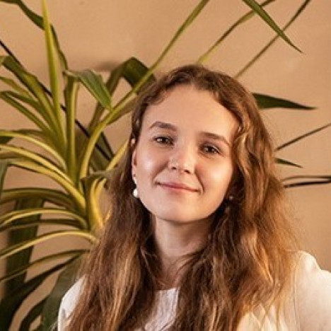 Екатерина Позднякова